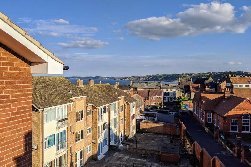 200 Year Old Large Townhouse With Sea Views Villa Scarborough Luaran gambar