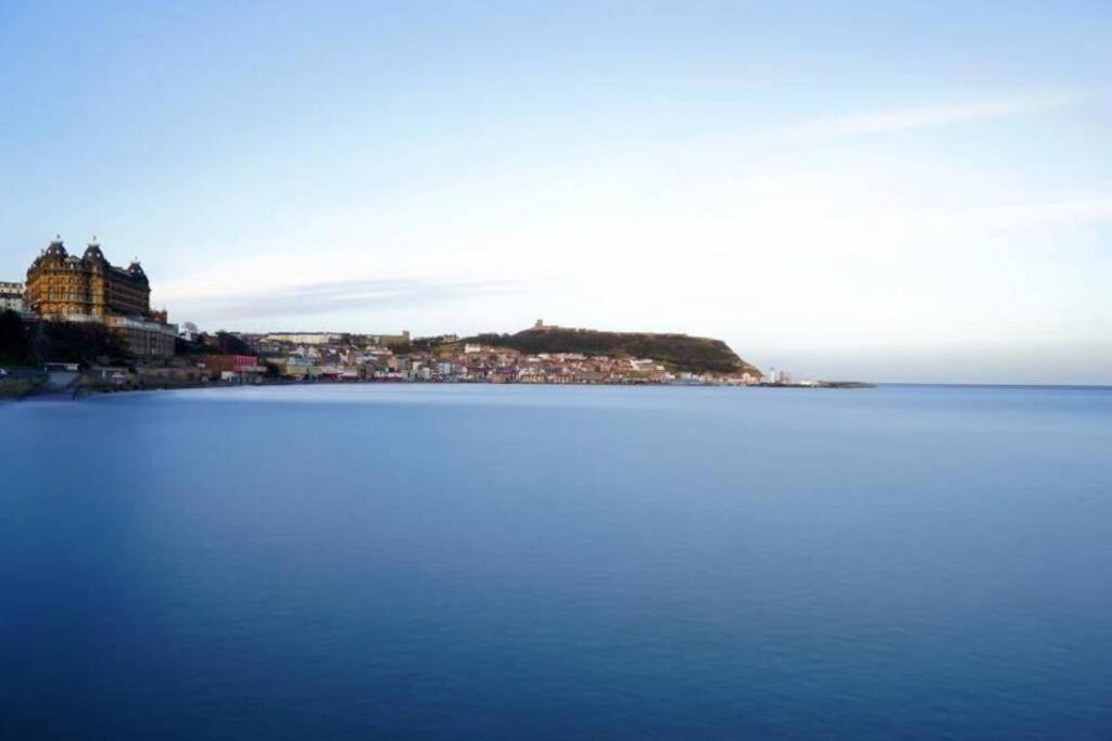 200 Year Old Large Townhouse With Sea Views Villa Scarborough Luaran gambar